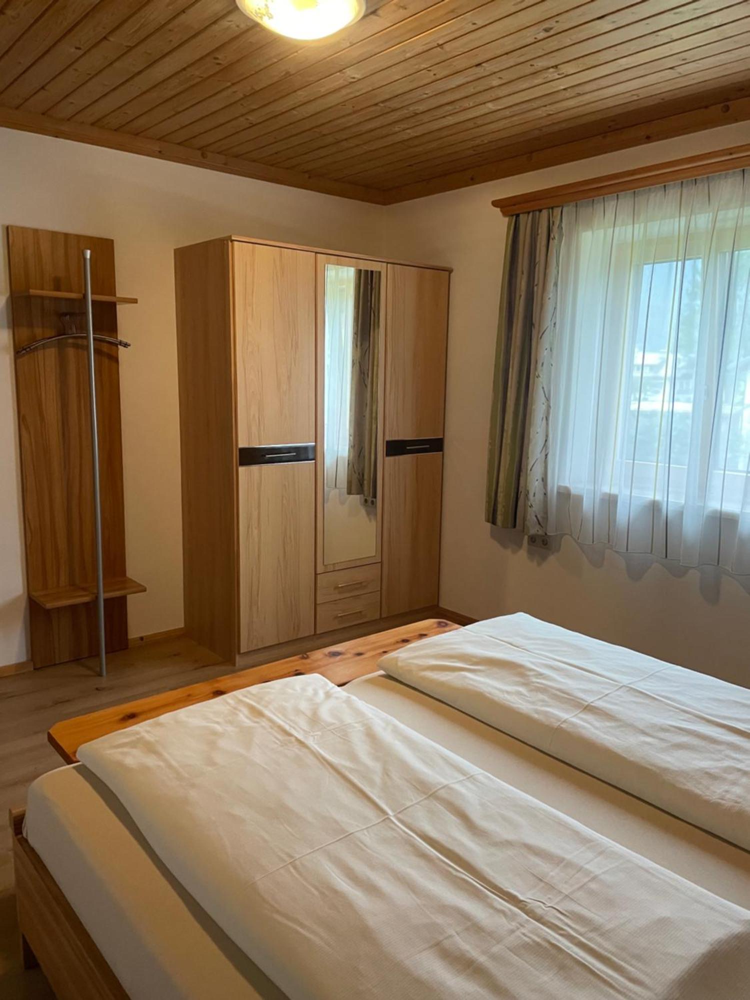 Ferienwohnung Renate Hubner Гозау Екстериор снимка