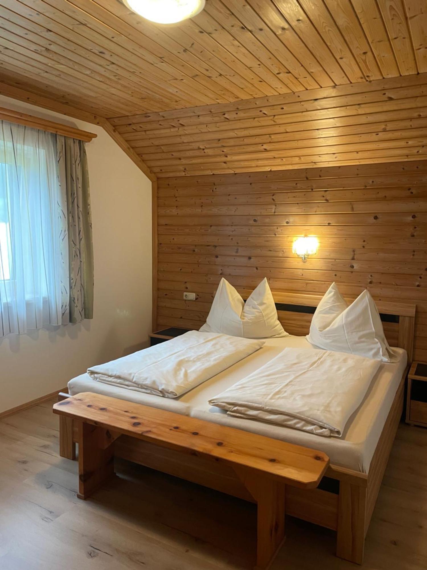 Ferienwohnung Renate Hubner Гозау Екстериор снимка